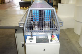 Foam butt welder - end elevation